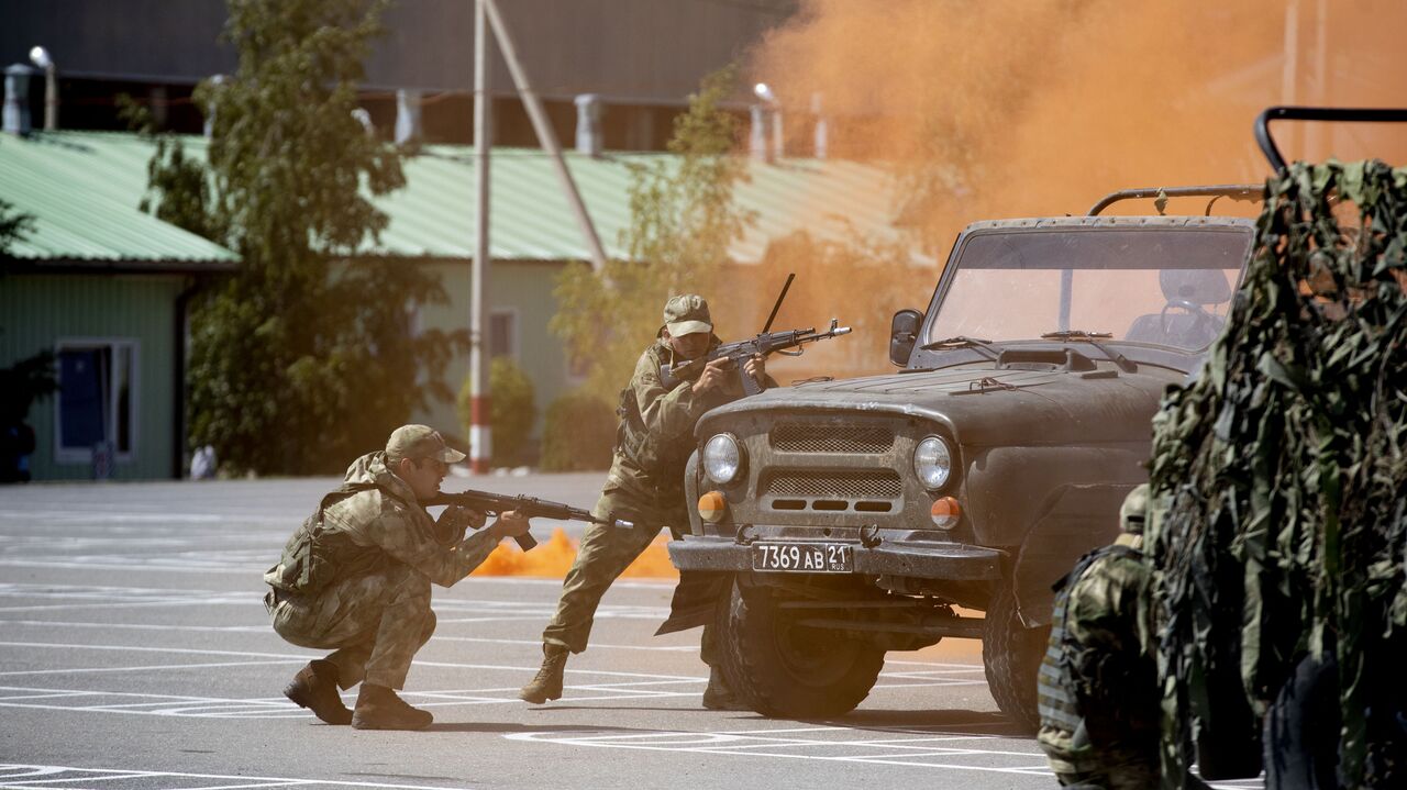 Показательные выступления прошли на военной базе в Цхинвале в рамках форума  