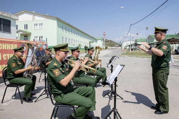 Военно-техническая выставка в рамках форума Армия-2021 на 4-й российской военной базе в Цхинвале - Sputnik Южная Осетия