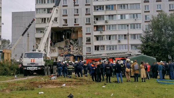 Взрыв газа в жилом доме в Ногинске: кадры ЧП и разбор завалов - Sputnik Южная Осетия