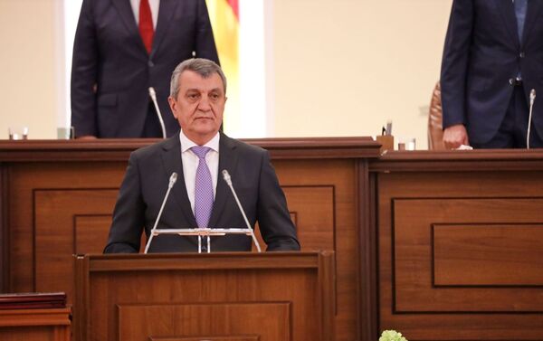 Церемонии вступления в должность главы Северной Осетии Сергея Меняйло  - Sputnik Южная Осетия