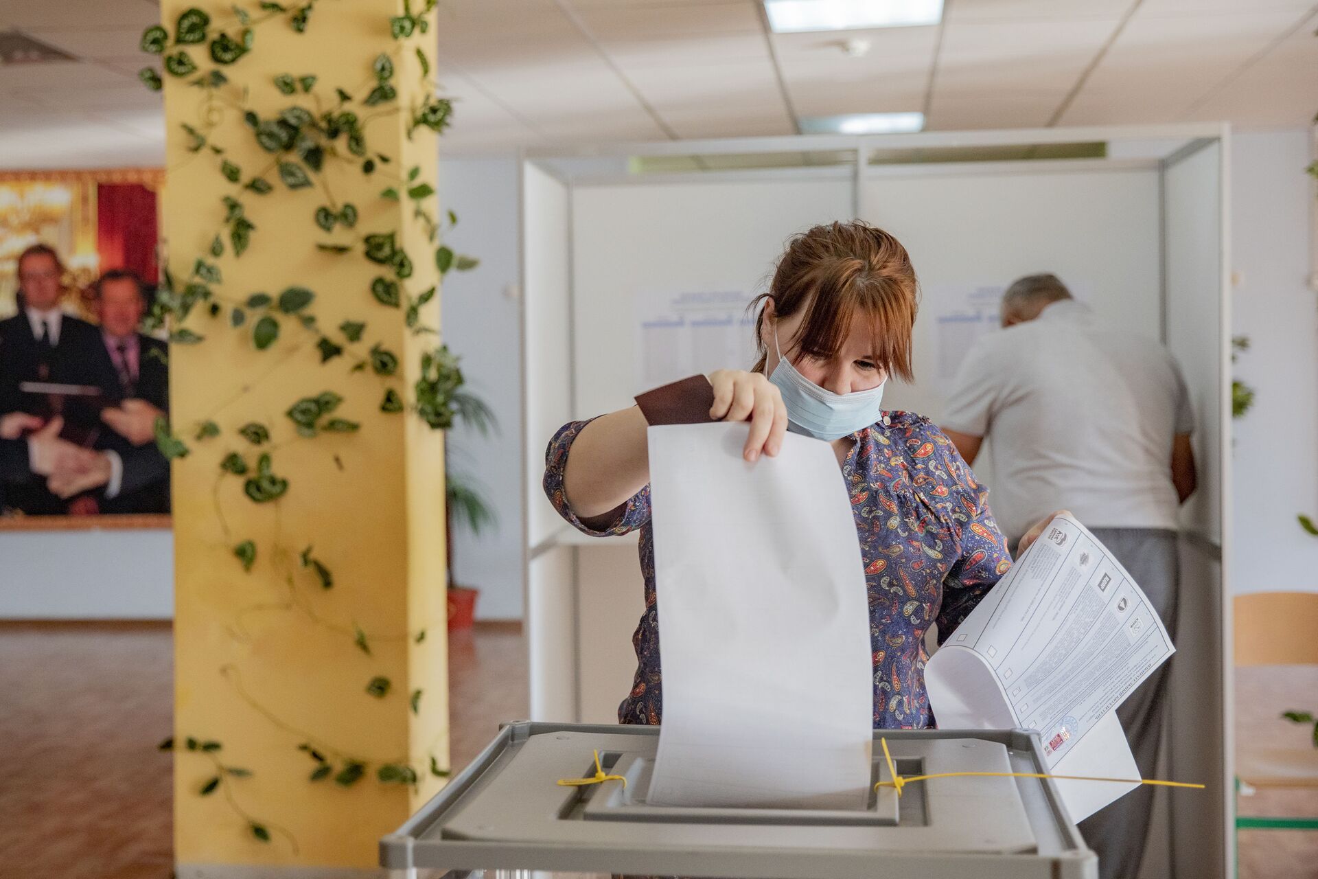 Голосование по выборам в Госдуму РФ в Южной Осетии - Sputnik Южная Осетия, 1920, 26.10.2021