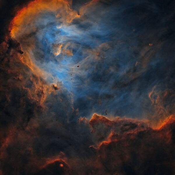 Снимок Clouds in IC 2944 румынского фотографа Bogdan Borz, занявший второе место в категории Stars and Nebulae конкурса Royal Observatory’s Astronomy Photographer of the Year 13 - Sputnik Южная Осетия