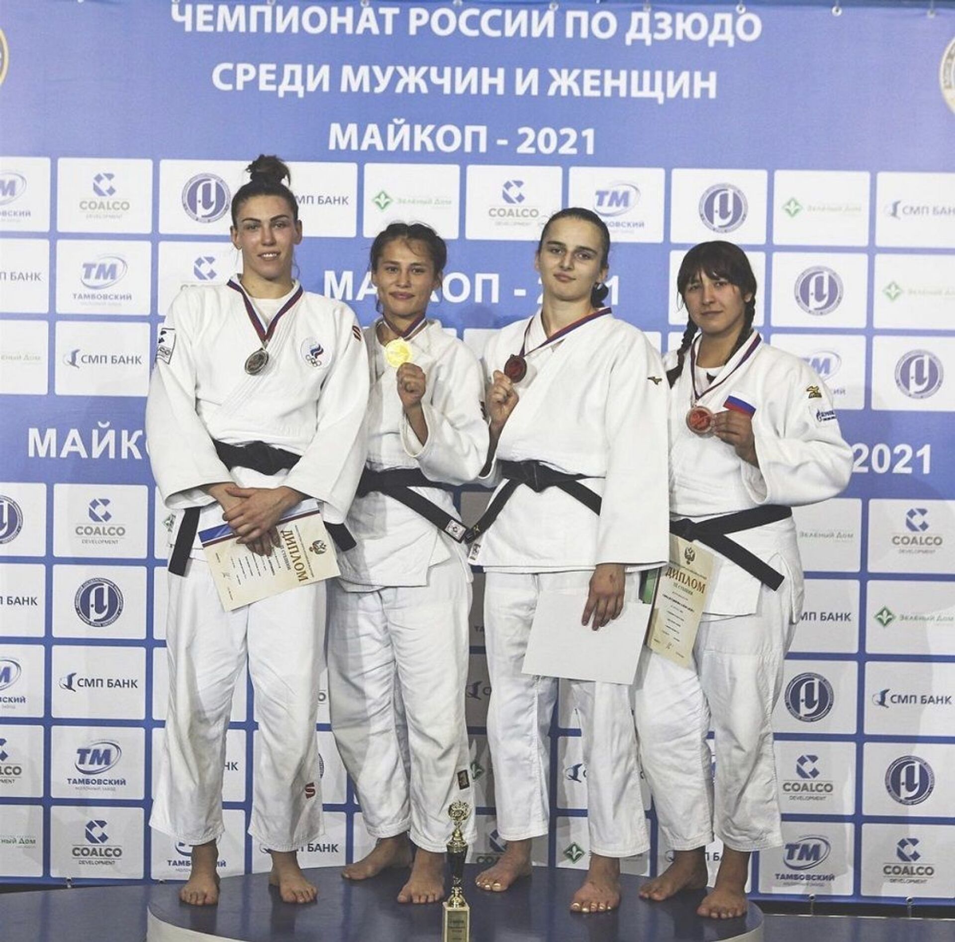 Осетинские дзюдоисты завоевали четыре медали на чемпионате России - Sputnik Южная Осетия, 1920, 26.10.2021