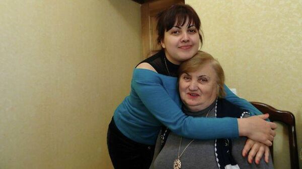 Лили Федоровна Белановская с дочерью Мариной - Sputnik Южная Осетия