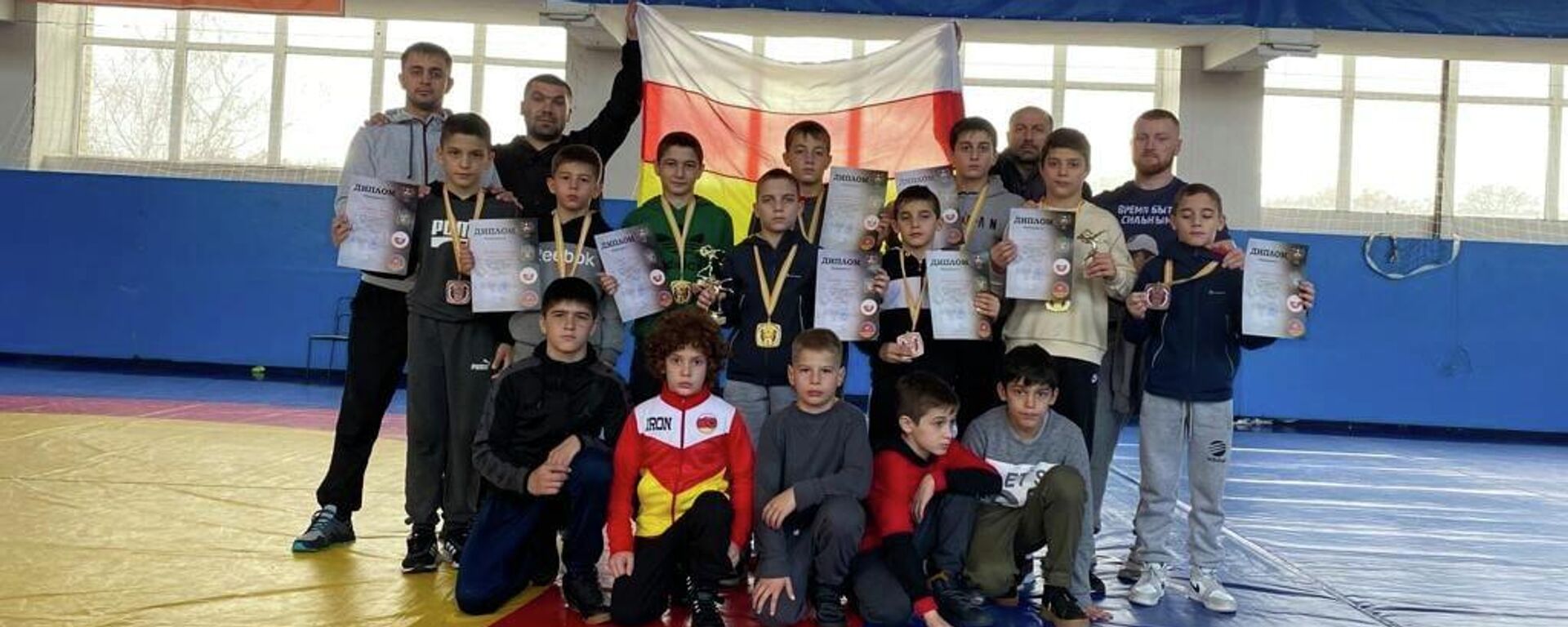 Юные борцы вольного стиля из Южной Осетии завоевали девять медалей - Sputnik Южная Осетия, 1920, 06.11.2021