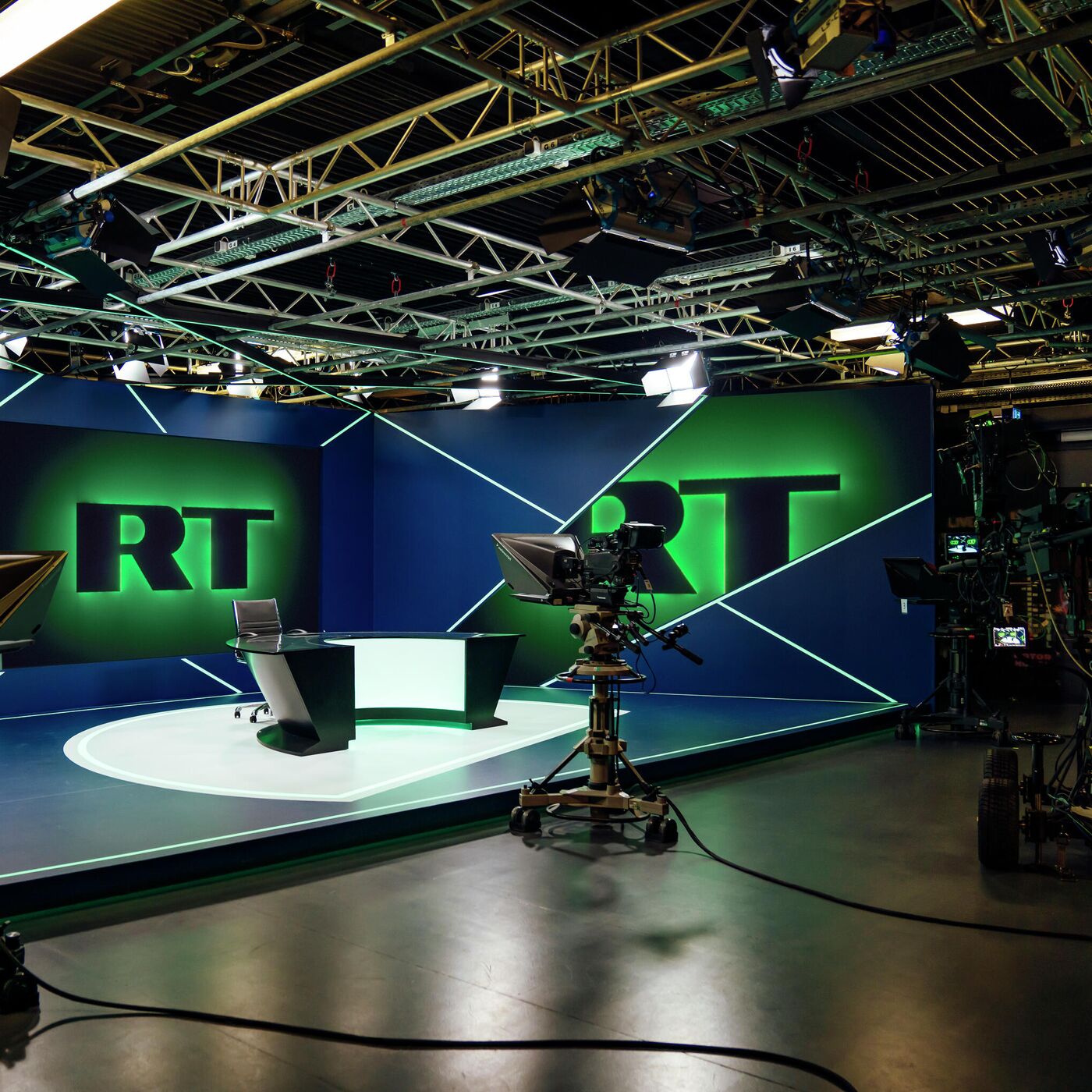 RT запускает новый круглосуточный канал на немецком языке - 16.12.2021,  Sputnik Южная Осетия