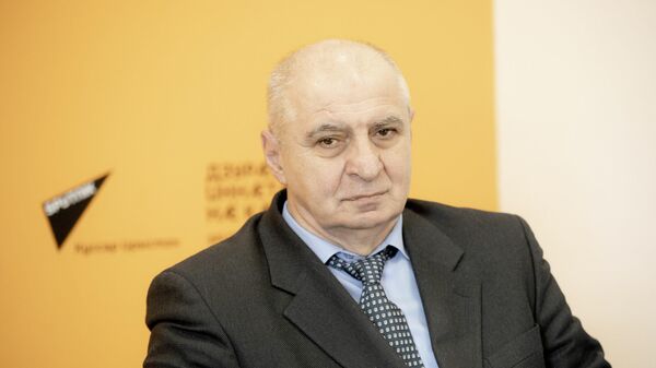 Эксперт о значении договора между Южной Осетией и Россией о дружбе и взаимопомощи  - Sputnik Южная Осетия