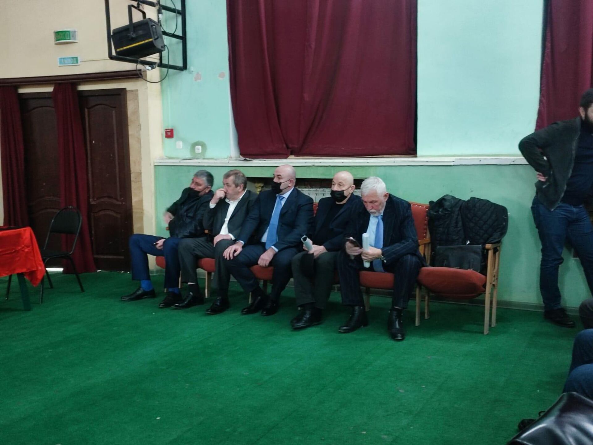Собрание инициативной группы по выдвижению Ибрагима Гассеева на должность президента РЮО  - Sputnik Южная Осетия, 1920, 04.02.2022