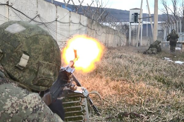 В Цхинвале военнослужащие спецназа ЮВО провели тактико-специальное учение - Sputnik Южная Осетия