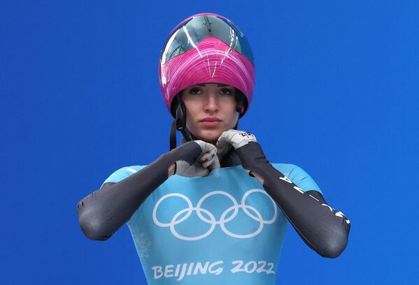 Российская скелетонистка Юлия Канакина до старта соревнований на Олимпиаде-2022 в Пекине  - Sputnik Южная Осетия