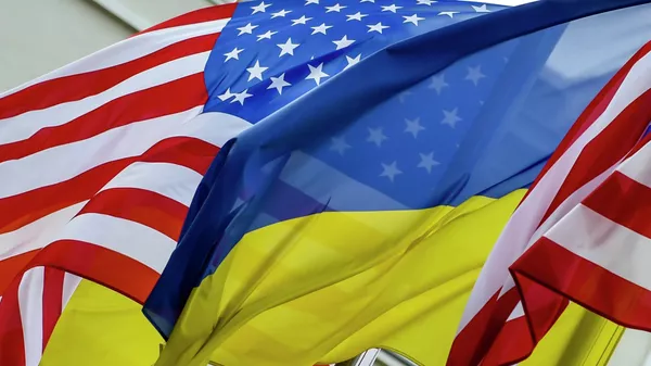 Флаги США и Украины. Архивное фото  - Sputnik Южная Осетия