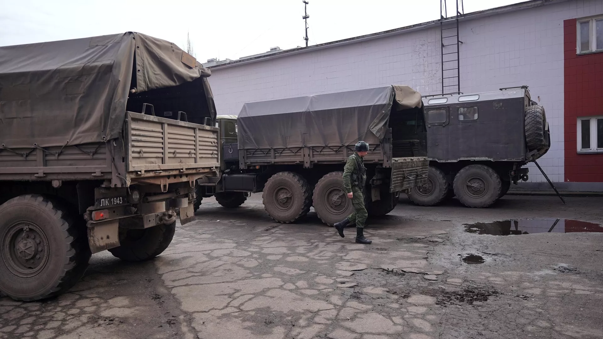 Мобилизационный пункт в Луганске
