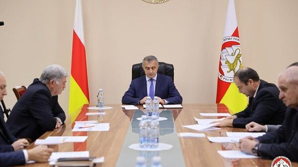 Отчетное собрание Министерства экономического развития Республики Южная Осетия - Sputnik Южная Осетия