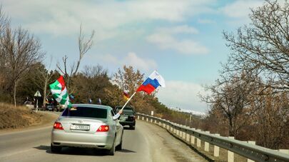 Автопробег в поддержку военных, участвующих в спецоперации на Украине