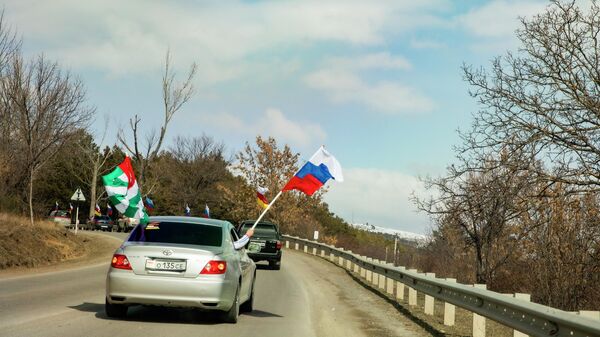 Автопробег в поддержку военных, участвующих в спецоперации на Украине - Sputnik Южная Осетия