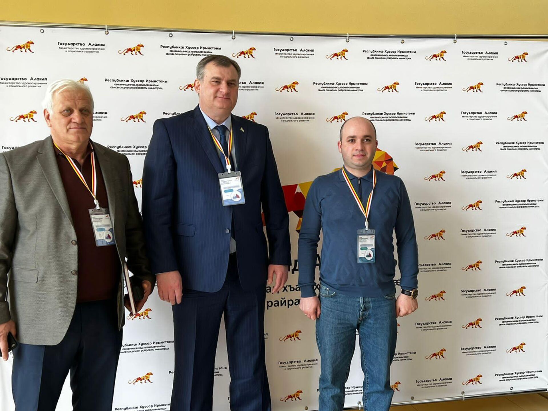 В Цхинвале проходит конференция ведущих кистевых хирургов - Sputnik Южная Осетия, 1920, 02.04.2022