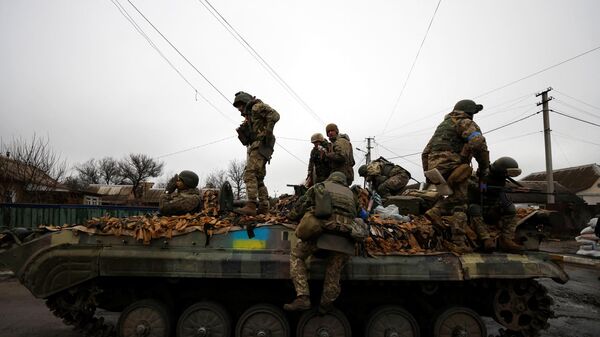 Украинские военные в городе Буча - Sputnik Южная Осетия