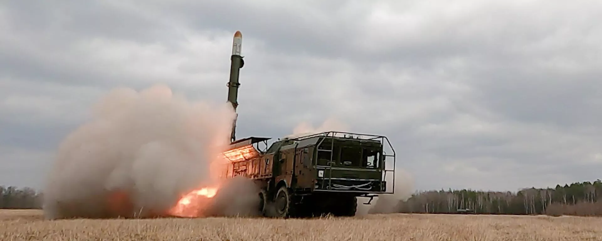 Работа ракетного комплекса Искандер по целям ВСУ - Sputnik Южная Осетия, 1920, 02.08.2024