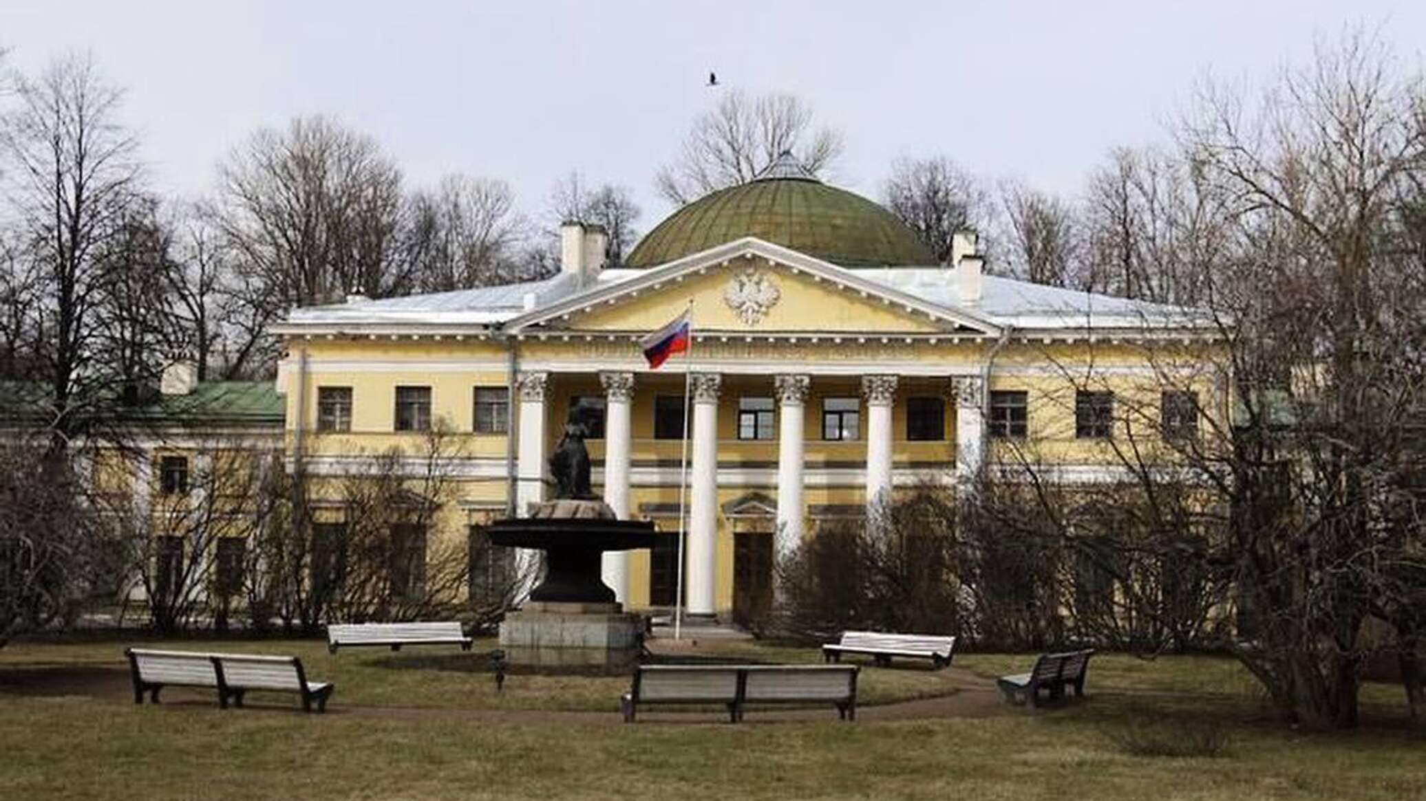 Военно медицинская петербург. Военно-медицинская Академия им с.м Кирова. Военно-медицинская Академия им. с. м. Кирова, Санкт-Петербург. Питер Военная медицинская Академия Кирова. Военно медицинская Академия имени Кирова здание.