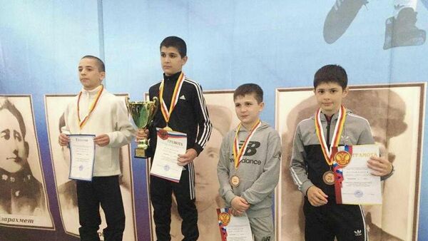 Спортсмены из Цхинвала заняли призовые места на турнире по вольной борьбе в Северной Осетии - Sputnik Южная Осетия