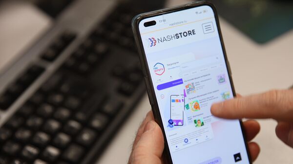 Интерфейс российского магазина мобильных приложений NashStore. Магазин, призванный стать заменой Google Play для владельцев смартфонов с ОС Android, запустился 16 мая. - Sputnik Южная Осетия