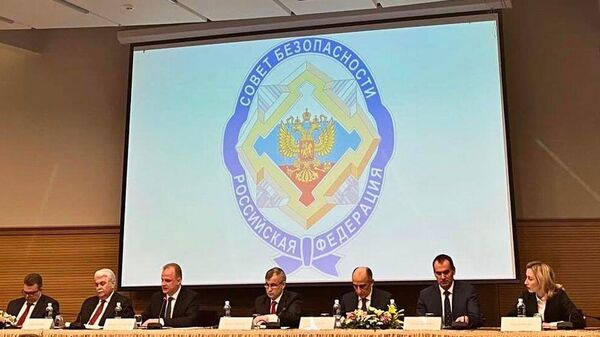 Знаур Гассиев принял участие во встрече с руководством Совета Безопасности РФ - Sputnik Южная Осетия