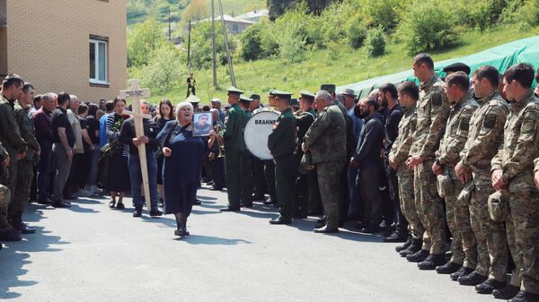Похороны Ацамаза Джиоева - Sputnik Южная Осетия