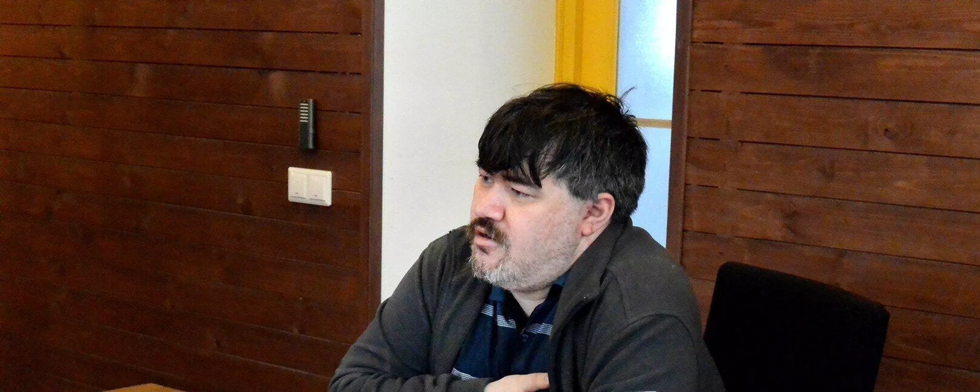 «Крупнейшее поражение Украины»: военный обозреватель о сдаче в плен боевиков «Азова»* - Sputnik Южная Осетия, 1920, 19.05.2022