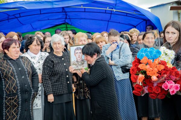 Похороны Ацамаза Бестаева - Sputnik Южная Осетия