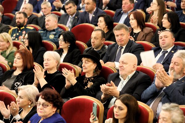 Инаугурация президента Южной Осетии Алана Гаглоева. - Sputnik Южная Осетия