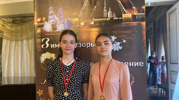 Пианистки из Цхинвала стали лауреатами III степени в международном конкурсе в Петербурге - Sputnik Южная Осетия