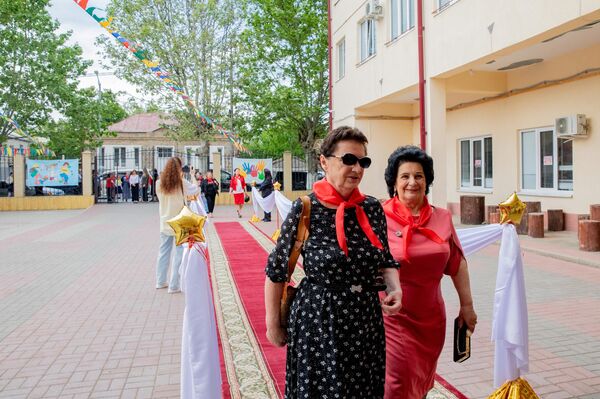 В Цхинвале отметили День защиты детей и юбилей пионерии - Sputnik Южная Осетия