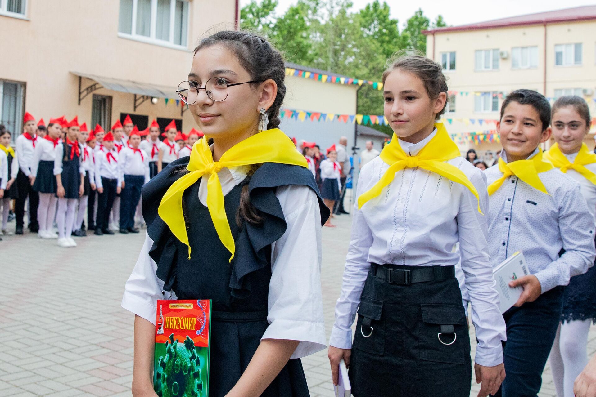 В Цхинвале отметили День защиты детей и юбилей пионерии - Sputnik Южная Осетия, 1920, 01.06.2022