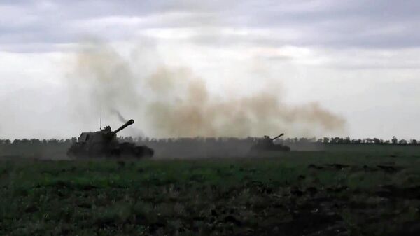 Российские артиллеристы уничтожают позиции ВСУ огнем из САУ Акация - Sputnik Южная Осетия