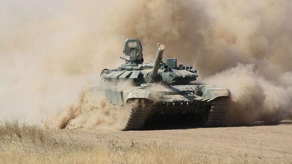 Боевые стрельбы танкистов ЮВО в Северной Осетии  - Sputnik Южная Осетия
