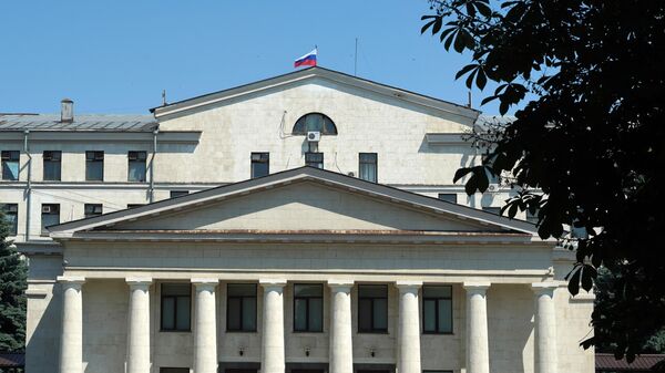 Здание Народного Совета ЛНР в Луганске. Архивное фото  - Sputnik Южная Осетия