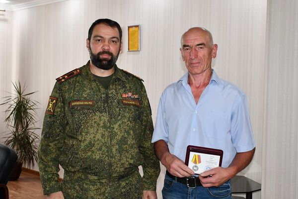 В Министерстве обороны РЮО награждены ветераны боевых действий и военной службы - Sputnik Южная Осетия