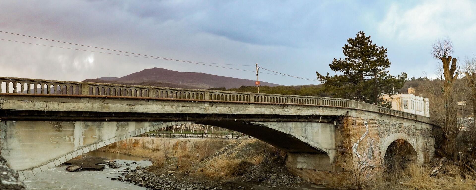 В минстрое рассказали о финансировании работ над Старым мостом в Цхинвале - Sputnik Южная Осетия, 1920, 25.07.2022