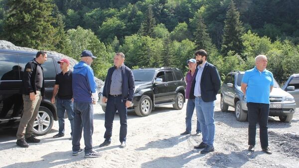 Глава Правительства посетил строящиеся объекты Дзауского района - Sputnik Южная Осетия