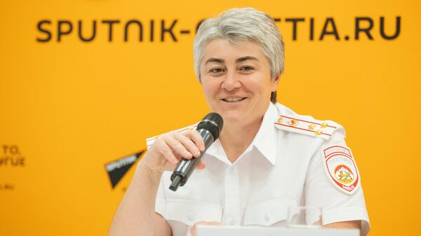 Лали Гатаева об акции Соберем ребенка в школу: МВД всегда помогает нуждающимся - Sputnik Южная Осетия