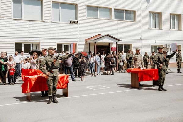 От курсантов ждут высоких показателей в учебе, дисциплине и воинской подготовке. - Sputnik Южная Осетия