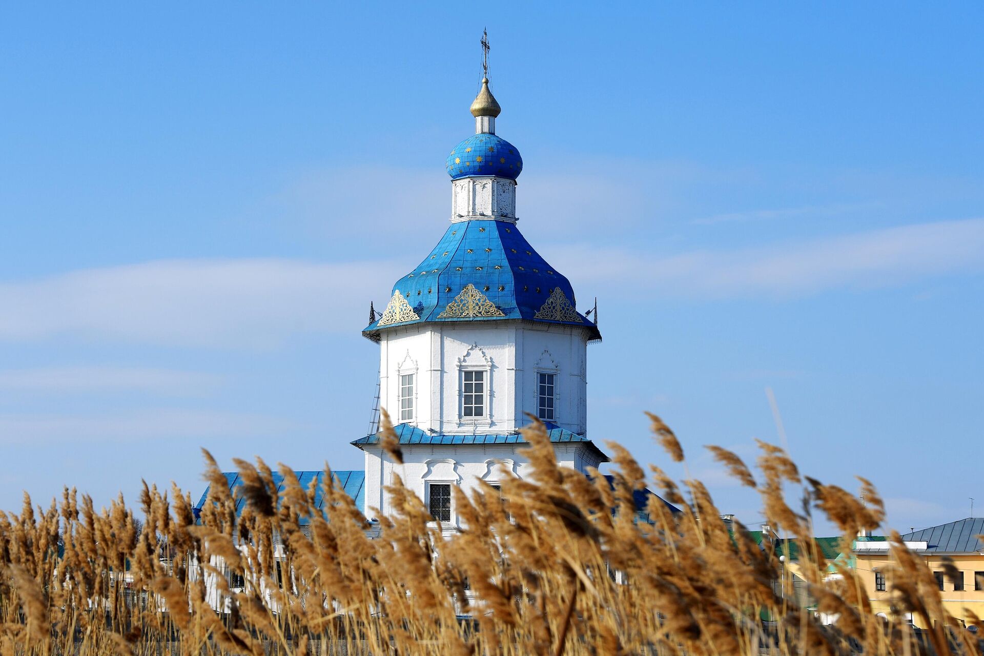 Церковь Успения Пресвятой Богородицы, построенная в 1763 году, в городе Чебоксары.  - Sputnik Южная Осетия, 1920, 27.08.2022