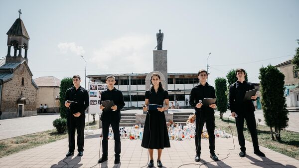 Акция в память о жертвах Бесланской трагедии в Цхинвале - Sputnik Южная Осетия