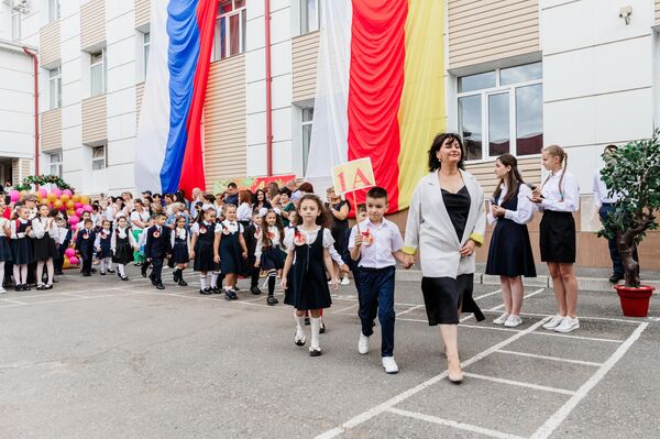 День знаний в Южной Осетии - Sputnik Южная Осетия