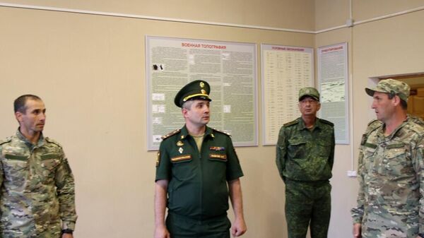 Марат Павлов проверил условия службы личного состава Батальона спецназа - Sputnik Южная Осетия