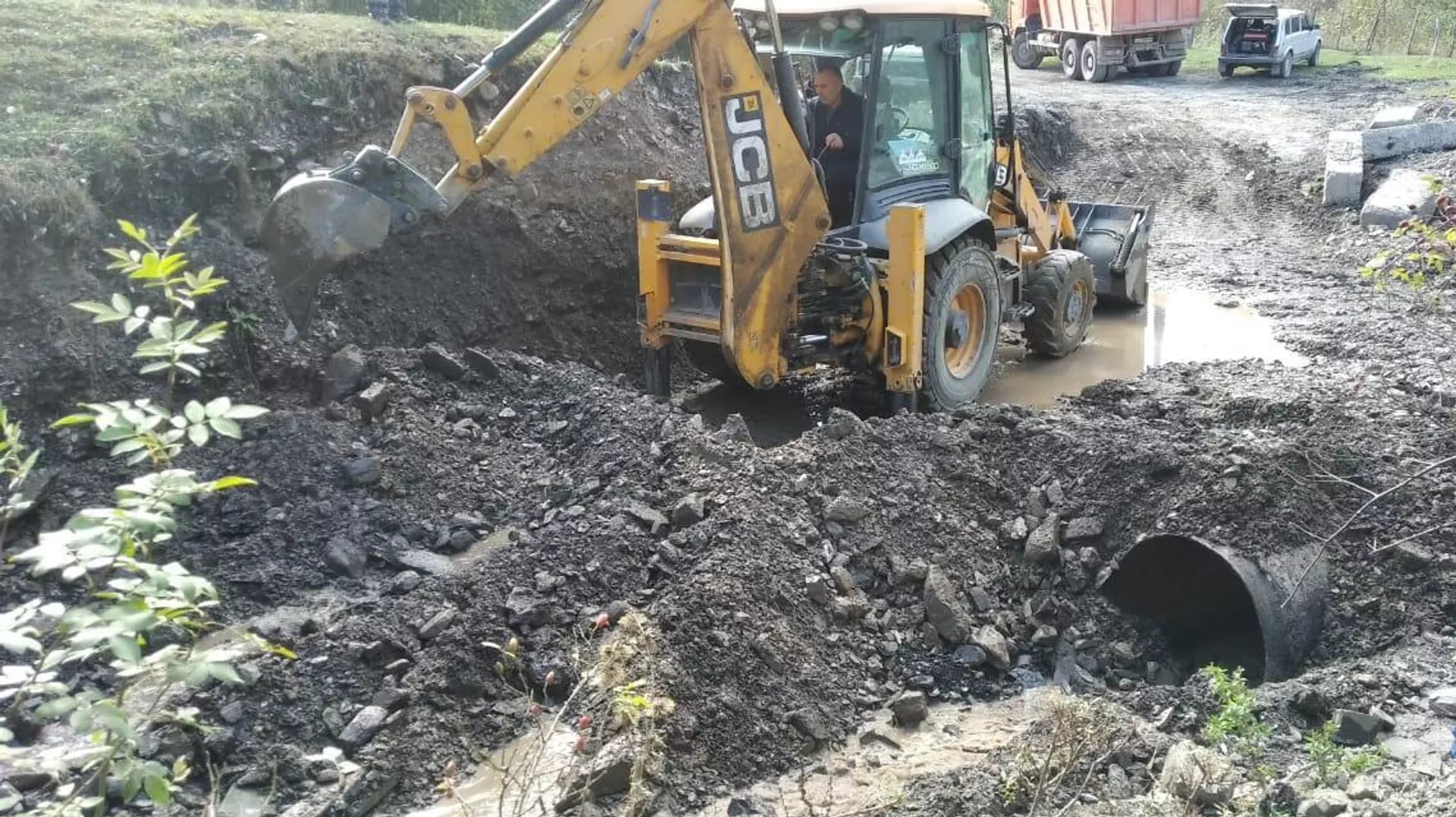 Восстановление дорожного сообщения в села Ленингорского района