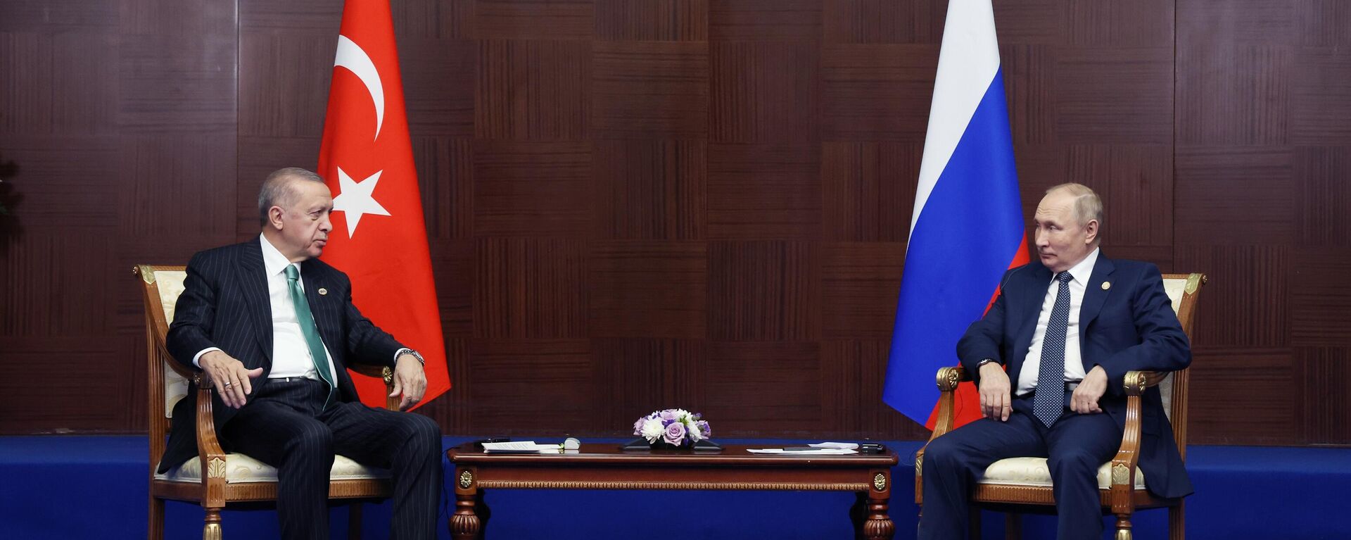 Президент РФ В. Путин встретился с президентом Турции Р. Т. Эрдоганом - Sputnik Южная Осетия, 1920, 13.10.2022