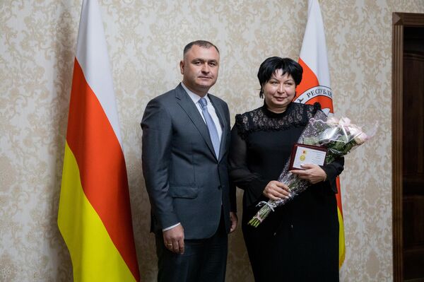 Награждение ко Дню народного единства - Sputnik Южная Осетия