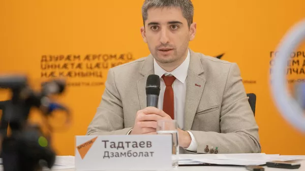 Дзамболат Тадтаев - Sputnik Южная Осетия