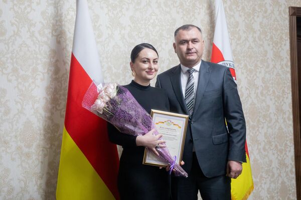 Награждение банковских работников - Sputnik Южная Осетия